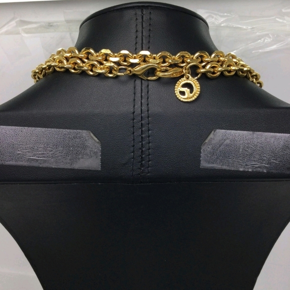 Vintage St. John Black Crystal Bezel Goldtone Necklace NWOT 48" - Picture 5 of 5